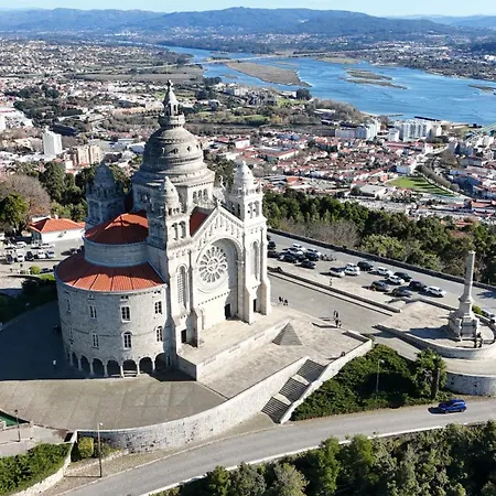 Viana Sealife Botel
